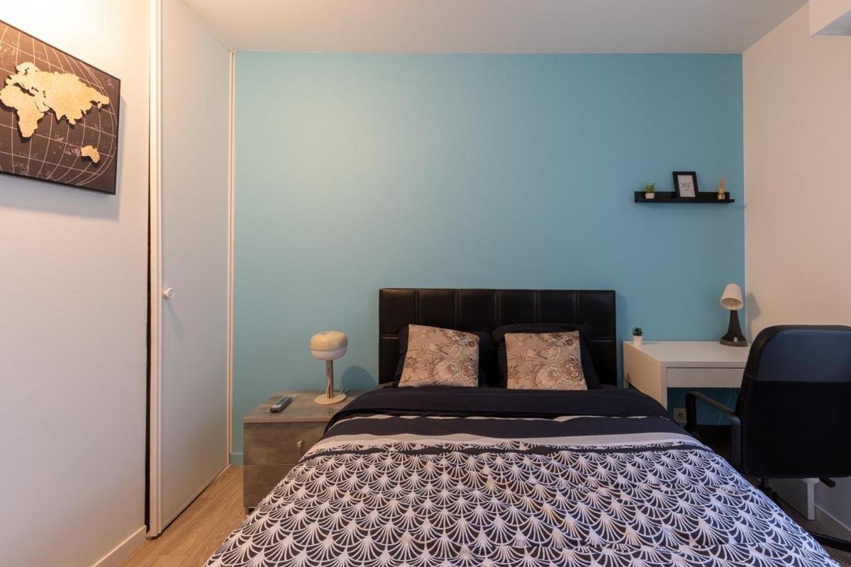 Le Beau Refuge Parisien De Cergy - Parisian Modern Flat At Cergy Bed & Breakfast Exterior photo